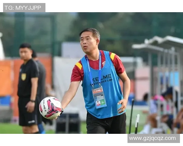 辽宁足球球星卡全解析 揭秘球员背后的故事与价值收藏潜力